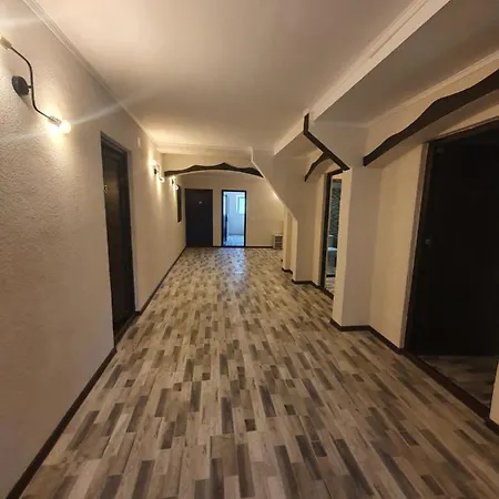 La Babusca Pensjonat Două Mai